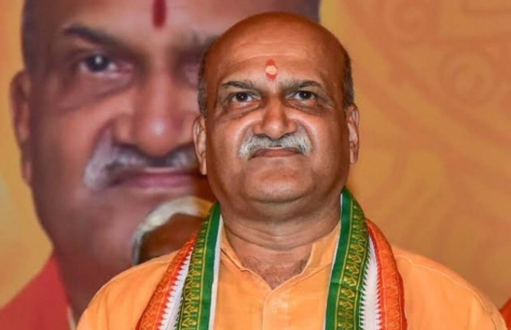Pramod Muthalik , shri ram sena , bengluru