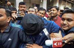 पुलिस ने सुलझाई इंडिगो मैनेजर की हत्या की गुत्थी, रोडरेज के बाद तलाश रहा था आरोपी, जानें पूरी कहानी