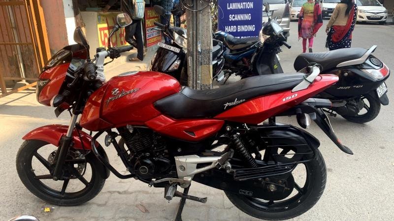 second hand bike, Bajaj Pulsar 150cc, Bajaj Pulsar 150cc bike