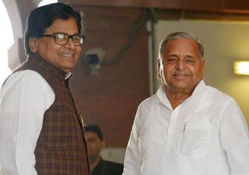 Dimple Yadav MIL, Akhilesh Yadav Stepmother, Mulayam Second Wife