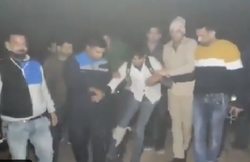 यूपी: मासूम से रेप के आरोपी को पुलिस एनकाउंटर के बाद किया गिरफ्तार, सामने आया वीडियो