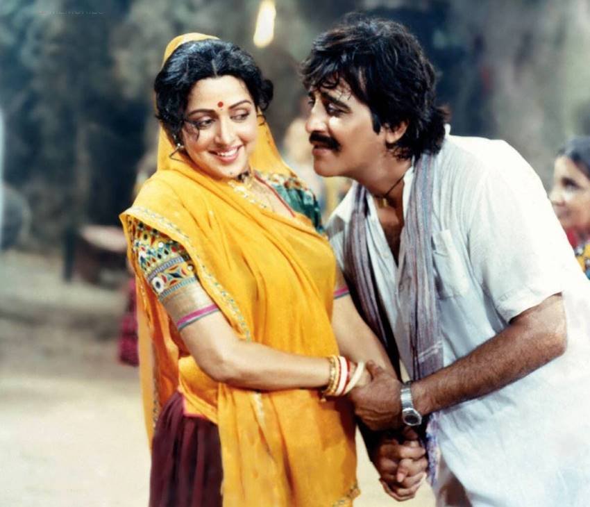Hema Malini Sunny Deol Rift, Sunny Deol Stepmother, Dharmendra Wife
