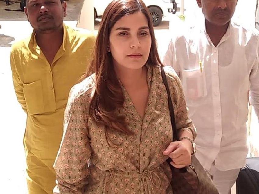 Rajlakshmi Yadav Dimple Yadav, Akhilesh Yadav SP, Mulayam Singh second wife