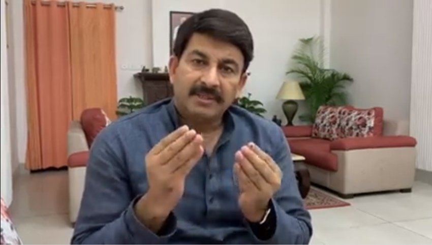 रानी तिवारी से तलाक के 8 साल बाद साल 2020 में मनोज तिवारी और सुरभि की शादी हुई।