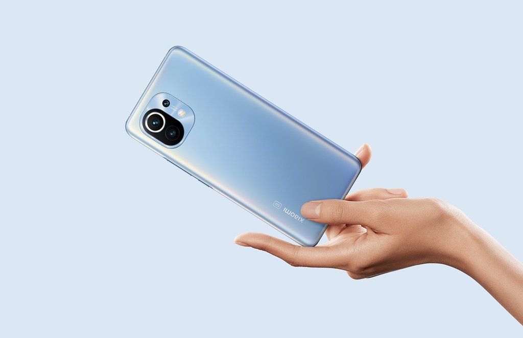 xiaomi, andorid, 5G, mi 11 price, Mi 11 vs Samsung Galaxy S21, Xiaomi Mi 11 price vs Samsung Galaxy S21 price, Smartphone, Qualcomm snapdragon