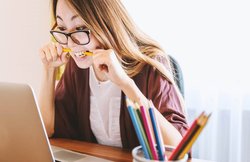 दुनिया की सबसे लंबी घास कौन सी है, केंचुए की कितनी आंखें होती हैं? जानें ऐसे सवालों के जवाब