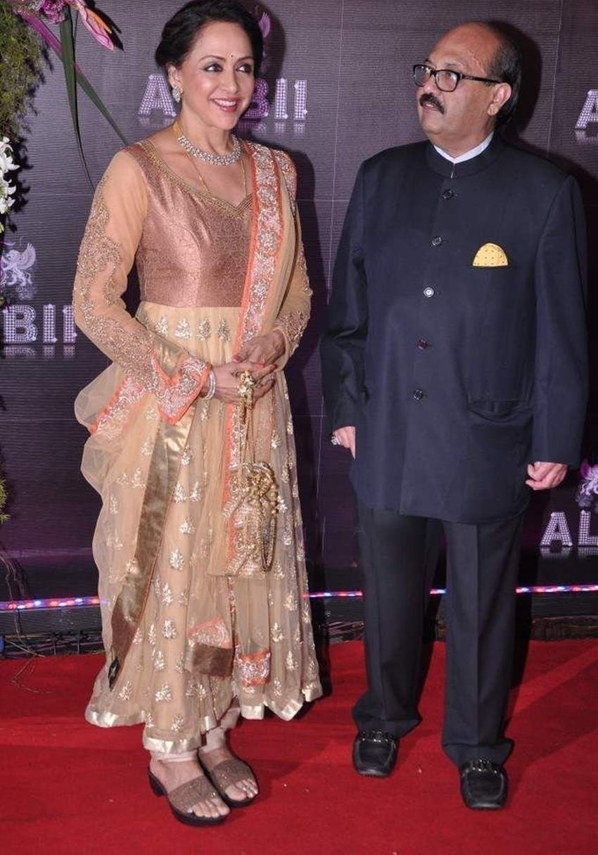 Rekha Husband Suicide, Rekha Love affairs, hema Malini Stepson Sunny Deol