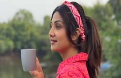 एसिडिटी, अपच और खट्टी डकार से हैं परेशान तो इस ड्रिंक को करें ट्राई, शिल्पा शेट्टी से जानिये नुस्ख़ा