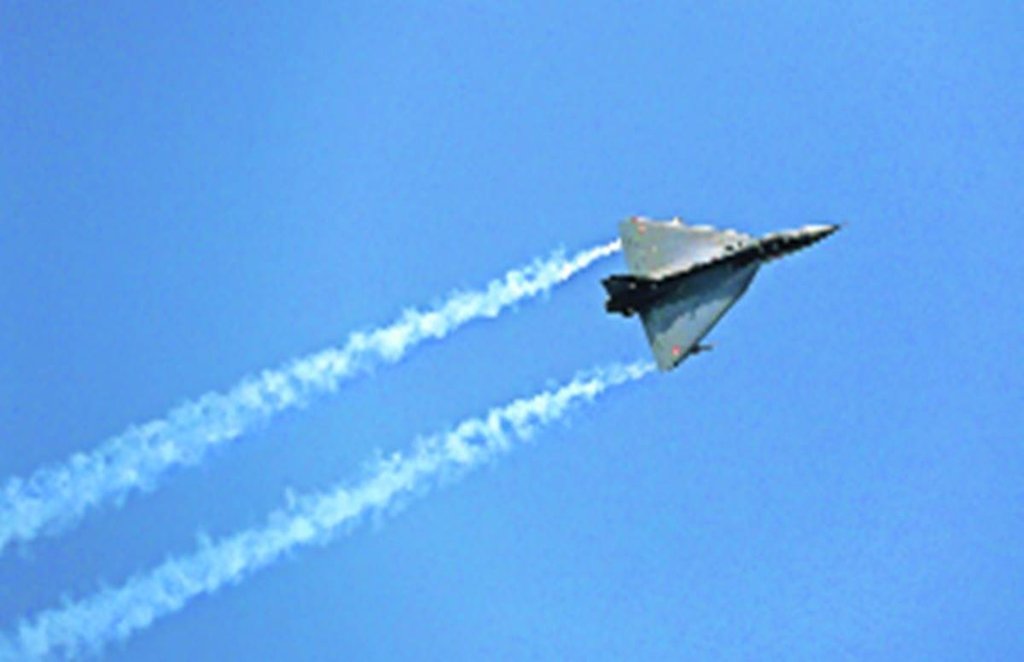 Narendra Modi, Tejas, Defense