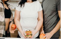 Weight Loss: अधिक वजन है कई बीमारियों की वजह, एक्सपर्ट्स के बताए इन तीन आसान से स्टेप्स से कम करें अपना वजन