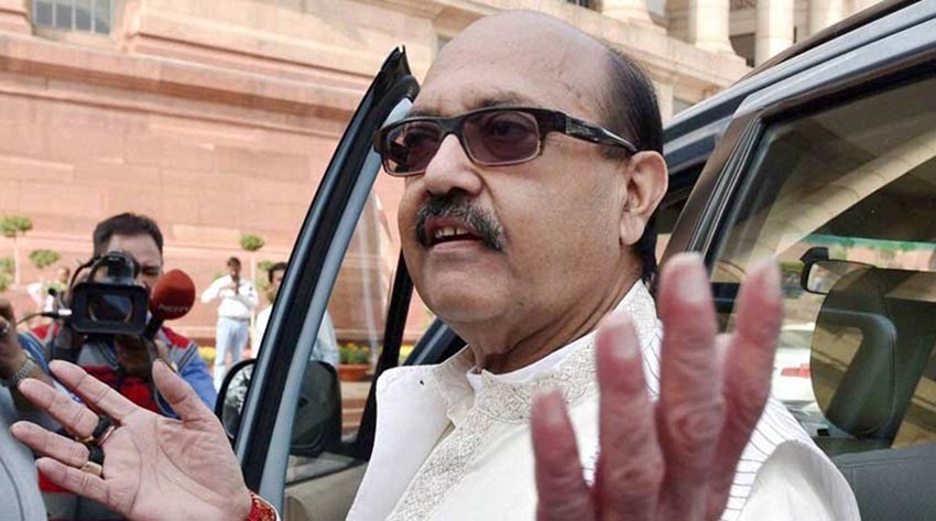 amar singh Dimple kapadia Relation, Amar Singh Wife