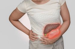 पैरों में सूजन हो सकता है Fatty Liver का संकेत, जानें दूसरे लक्षण और बचाव के उपाय