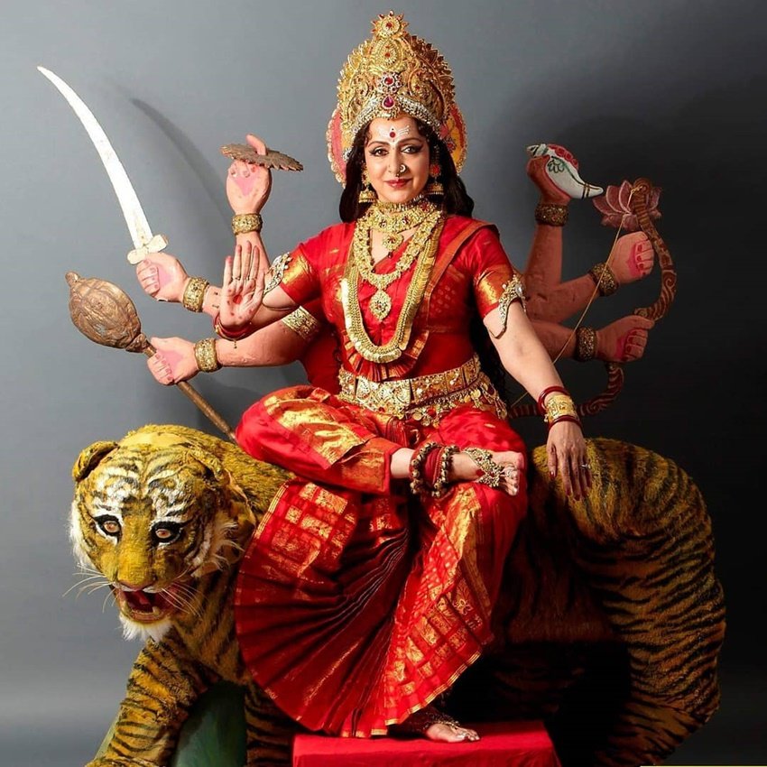 Hema Malini Sunny Deol Rift, Sunny Deol Stepmother, Dharmendra Wife