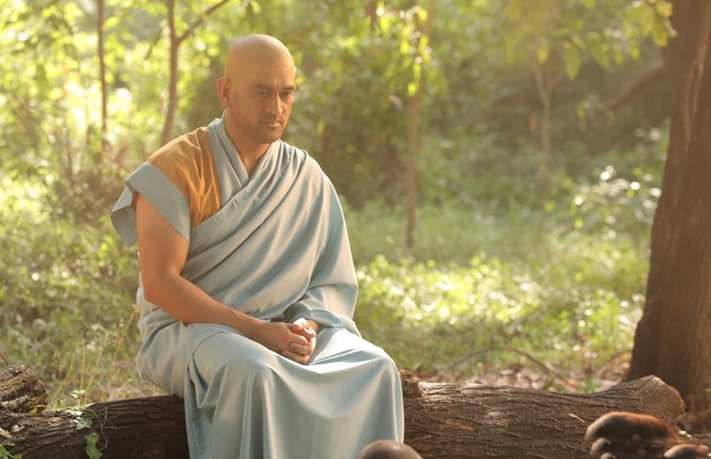 MS Dhoni New Look Monk