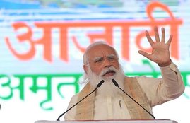 Narendra Modi, media