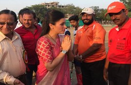 BJP, Narendra Modi,Navneet Rana