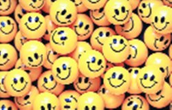 हमेशा खुश रहने वालों में होती हैं कुछ खास आदतें