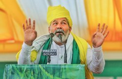 बीजेपी MLA पर हमला करने वाले हमारे लोग नहीं, बोले टिकैत- उन्होंने खुद ही अपने ऊपर कराया हमला