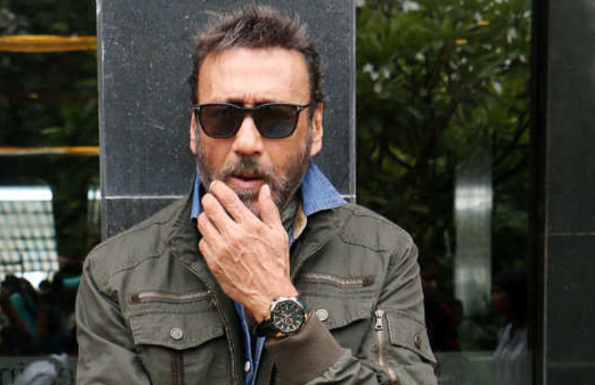 Ayesha Julka, Jackie Shroff Kissa, Jackie's Donation