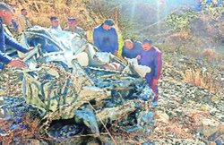 हिमाचल प्रदेश के मंडी में कार हादसा, दिल्ली के तीन लोगों की मौत