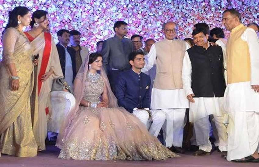 mulayam singh yadav second wife, dimple yadav