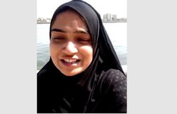 ‘अल्लाह इंसानों की शक्ल ना दिखाए’, इतना बोल आयशा ने लगा दी नदी में छलांग; VIDEO वायरल होने पर शौहर गिरफ्तार