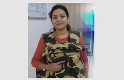दिल्ली पुलिस की नई ‘लेडी सिंघम’, SI प्रियंका ने गोली लगने के बावजूद 2 अपराधियों से लिया लोहा…