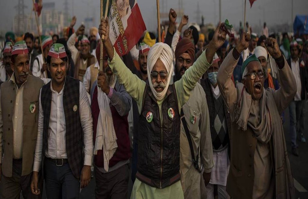 दूसरी नजर, अर्थव्यवस्था, विकास