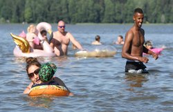 World Happiness Report: दुनिया का सबसे खुश देश फिनलैंड, चीन को 84वां और भारत को 139वां स्थान; पाकिस्तान की स्थिति भी बेहतर