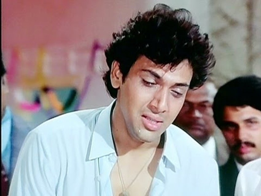 जन्म के चार महीने बाद ही बेटी का निधन हो गया। बेटी के मौत का सदमा गोविंदा को बहुत गहरा लगा था। 
