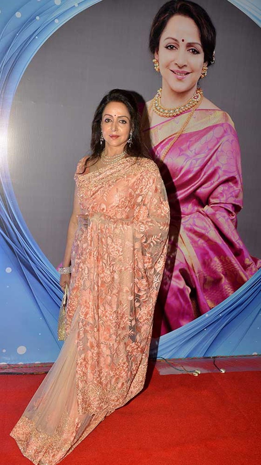 Hema Malini Sunny Deol Rift, Sunny Deol Stepmother, Dharmendra Wife