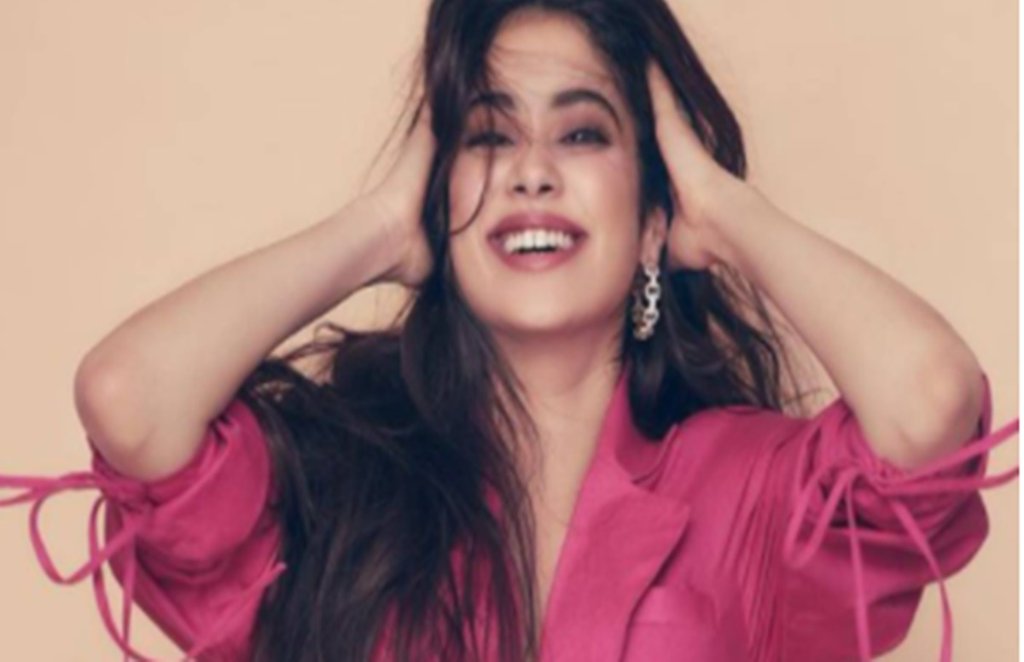 janhvi kapoor, janhvi kapoor instagram, janhvi kapoor hair care routine