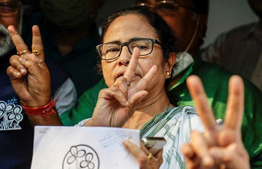 Opinion Poll,WB Election,Mamta Banerjee