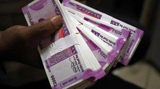 7th Pay Commission: केंद्रीय कर्मचारियों को जल्द मिलने लगेगी बढ़कर सैलरी, पेंशनर्स को भी फायदा