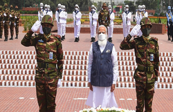 पीएम का सत्याग्रह: नरेंद्र मोदी के समर्थन में उतरीं रुबिका लियाकत, मिली तगड़ी काट