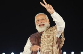 Bollywood Actor KRK, Kamal R Khan, Modi Government, KRK Slam Modi Government,