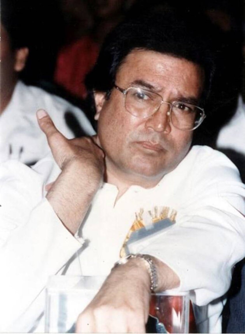 Rajesh Khanna life story, rajesh khanna politics, sonia gandhi