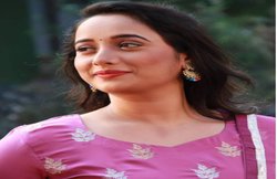 आपसे नए लोग क्या सीखेंगे, सही बर्ताव करना सीखें- भोजपुरी इंडस्ट्री में चल रहे विवाद पर बोलीं रानी चटर्जी, खेसारी लाल को दी नसीहत