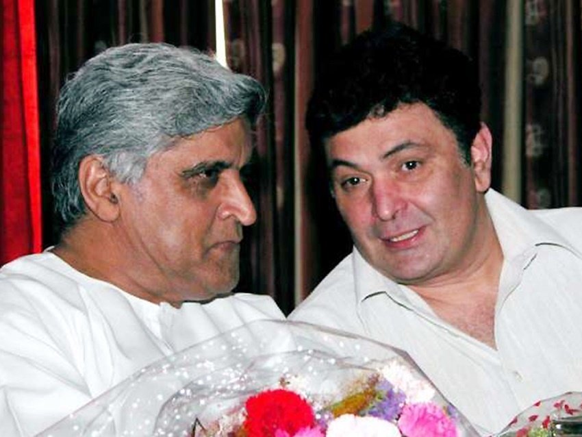 जब ऋषि कपूर ने वो इंटरव्यू देखा तो काफी नाराज हुए। उन्होंने जावेद अख्तर से इस बाबत अपनी नाराजगी भी जाहिर की थी।