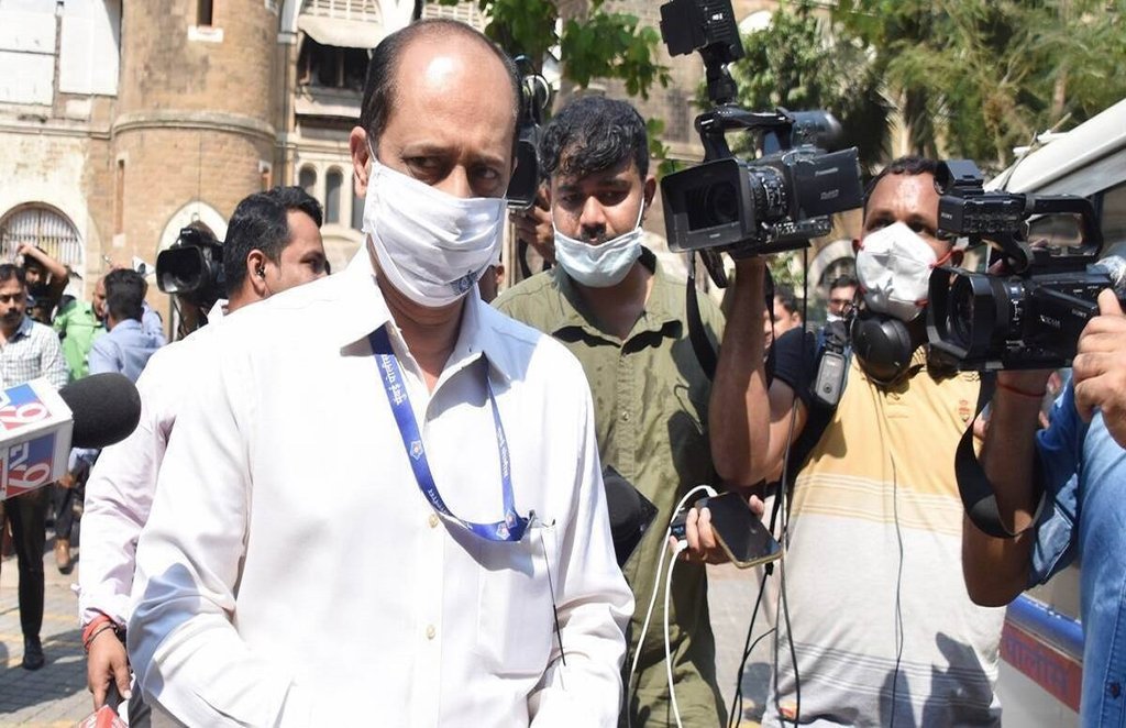Sachin Waze, Sachin Waze Mumbai Police, Ambani house bomb scare case, Sachin Waze SUV, NIA Sachin Waze