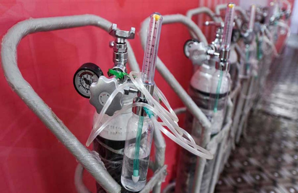 Gujarat, Oxygen Cylinders