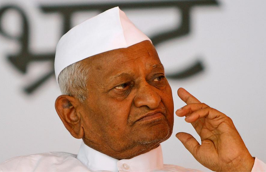 Lalu Prasad Yadav, Anna Hazare