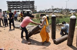 लाइव शो में संबित पात्रा पर भड़के सपा प्रवक्ता, बोले- क्या उत्तर दोगे, झूठ बोलना इसका धर्म, एक सेकेंड मत दीजिए
