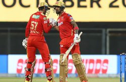 IPL: केएल राहुल ने शेन वॉटसन का रिकॉर्ड तोड़ा, दीपक हुड्डा ने सचिन तेंदुलकर को पीछे छोड़ा