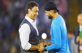 Harbhajan Singh, Shoaib Akhtar