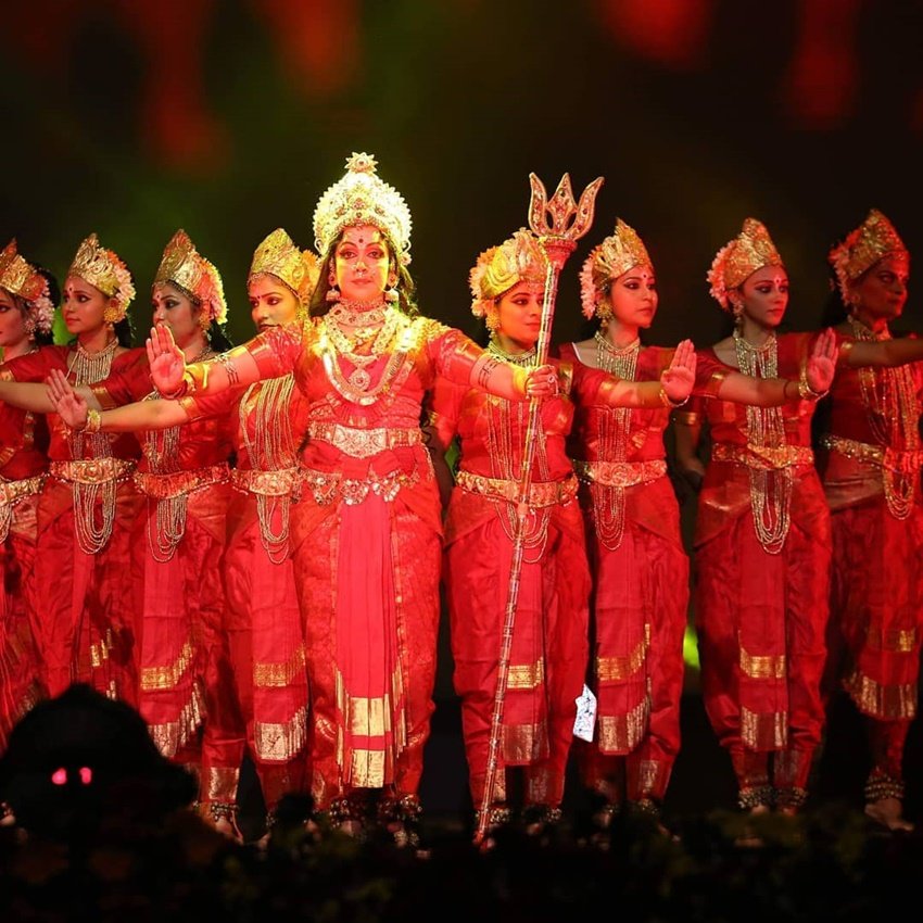 Hema Malini Sunny Deol Rift, Sunny Deol Stepmother, Dharmendra Wife