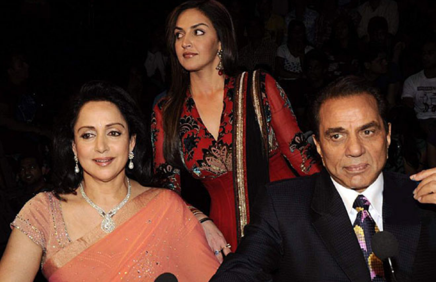 Isha Deol, Hema Malini, Dharmendra