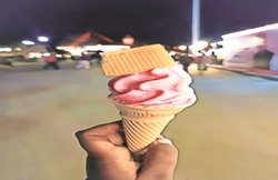 आइसक्रीम खाने के फायदे-नुकसान, सेहत की बात लज्जत के साथ