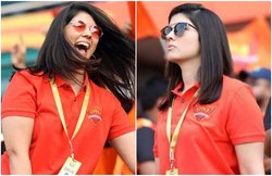 Kaviya Maran: न्यूयॉर्क यूनिवर्सिटी से MBA के बाद पिता के कारोबार में उतरीं काव्या मारन, जानिए SRH में है कितना दखल