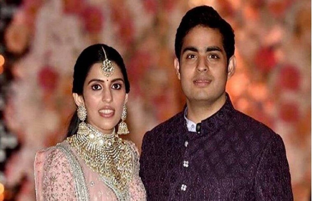 akash ambani, mukesh ambani, nita ambani, shloka mehta, श्लोका मेहता